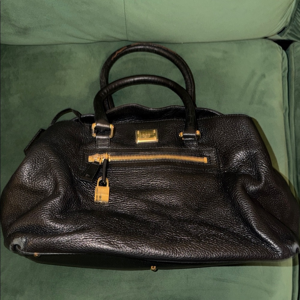 Elegant Black Leather Tote with Gold Accents